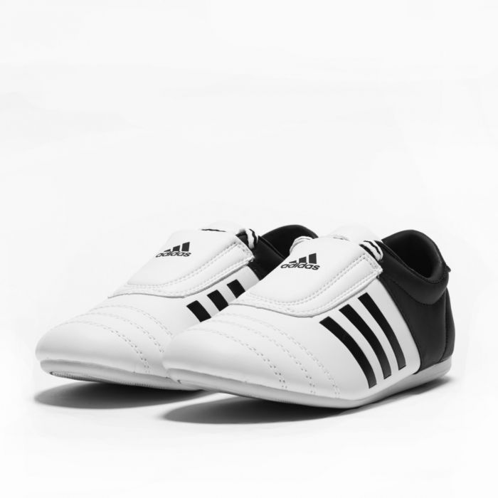 Tenis para karate adidas Clearance